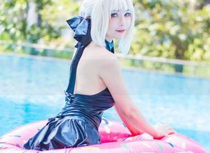 当阿狸碰上Kitkat Cosplay，在线美图翻车现场